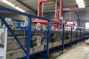 MOTOR GIẢM TỐC LẮP ĐẶT Ở DÂY CHUYỀN XI MẠ